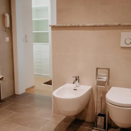 Turmapartment Mit Seeblick By Seebnb Appartamento *