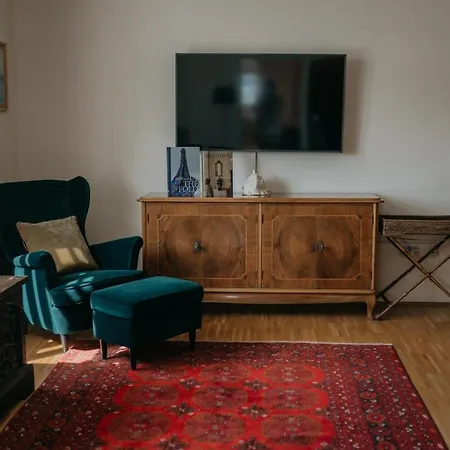 Appartement Turmapartment Mit Seeblick By Seebnb Velden am Wörthersee