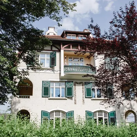 Turmapartment Mit Seeblick By Seebnb * Velden am Wörthersee